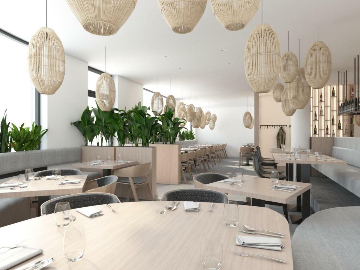 Fine Restaurant & Apartments Malacky Buitenkant foto